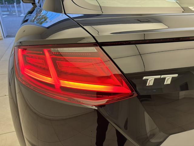 ＴＴクーペ ４０ＴＦＳＩ　スタイルＰＫＧ　コンフォートＰＫＧ　ＯＰ１８ＡＷ　ＬＥＤヘッドライト　　ＴＶチューナー　バックカメラ　パドルシフト　バーチャルコックピット　アドバンストキー　シートヒーター　サイドアシスト　認定中古車（33枚目）