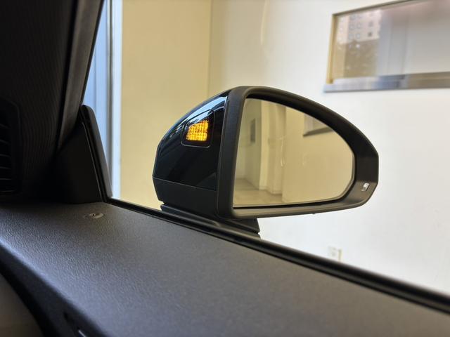 ＴＴクーペ ４０ＴＦＳＩ　スタイルＰＫＧ　コンフォートＰＫＧ　ＯＰ１８ＡＷ　ＬＥＤヘッドライト　　ＴＶチューナー　バックカメラ　パドルシフト　バーチャルコックピット　アドバンストキー　シートヒーター　サイドアシスト　認定中古車（37枚目）