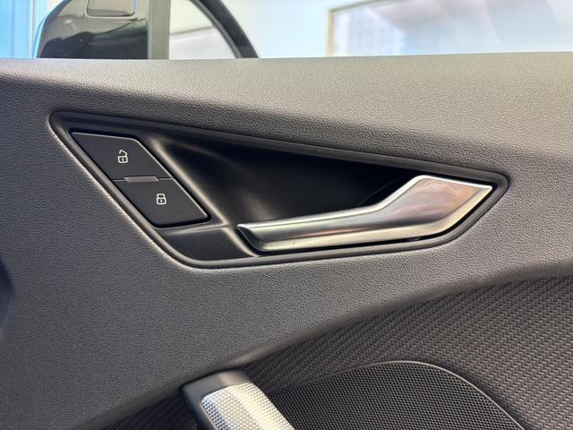 ＴＴクーペ ４０ＴＦＳＩ　スタイルＰＫＧ　コンフォートＰＫＧ　ＯＰ１８ＡＷ　ＬＥＤヘッドライト　　ＴＶチューナー　バックカメラ　パドルシフト　バーチャルコックピット　アドバンストキー　シートヒーター　サイドアシスト　認定中古車（45枚目）