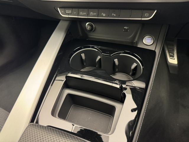 弊社では正規ディーラー店の中でも屈指の在庫台数がございます。様々な車両をご覧頂くことが出来ますのでお気軽にお問合せくださいませ。