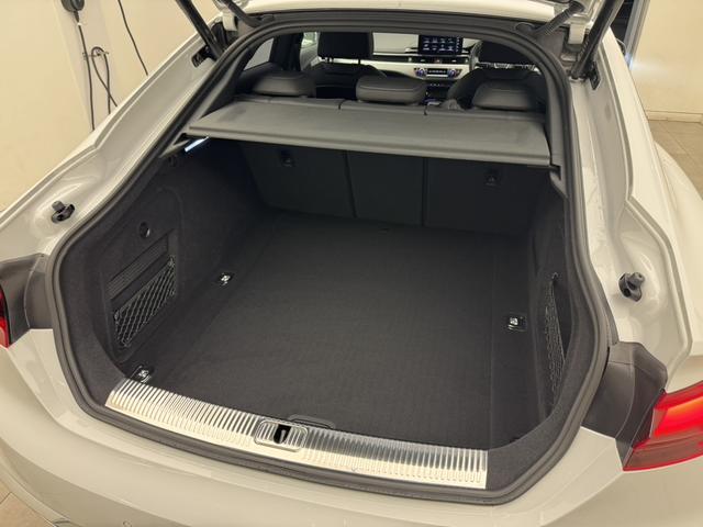 残価保証型ファイナンスが始まりました。未来にわたってご安心をお約束。詳細はスタッフまでお問合せください。