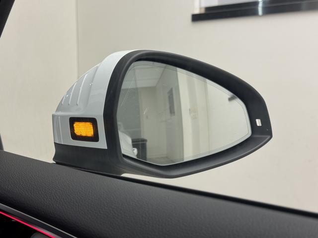 弊社Ａｕｄｉりんくう店ではイベントを定期的に行っております。おかげさまで数多くのご来場がありますので、事前予約頂けますとスムーズにご案内出来ますのでお気軽にお問合せ下さい。