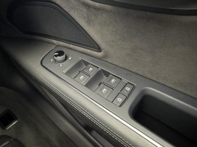 A8 55TFSIクワトロ コンフォートPKG レザーライトPKG OP20AW プレディクティブアクティブサス 四輪操舵 プライバシーガラス ワイヤレスチャージ ヘッドアップディスプレイ Bang&Olufsen ACC 認中(57枚目)