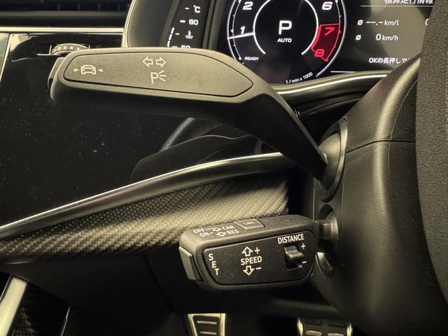 ＲＳ Ｑ８ ベースグレード　レザーシートＰＫＧ　カーボングロスブラックスタイリングＰＫＧ　Ｐガラス　ＯＰ２３ＡＷ　アコースティックガラス　Ｂａｎｇ＆Ｏｌｕｆｓｅｎ　エントリーライト　エアサスペンション　シートエアコン　認中車（48枚目）