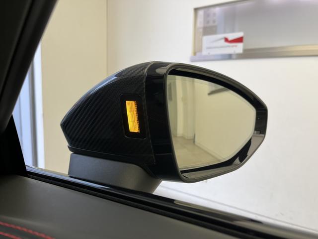 ＲＳ ｅ－トロンＧＴ ベースグレード　カーボンＰＫＧ　テクノロジーＰＫＧ　ＲＳデザインＰＫＧレッド　ＯＰ２１ＡＷ　ダイナミックＰＫＧプラス　赤キャリパー　シートエアコン　ファインナッパレザー　Ｂａｎｇ＆Ｏｌｕｆｓｅｎ　マトリクス　認中車（40枚目）