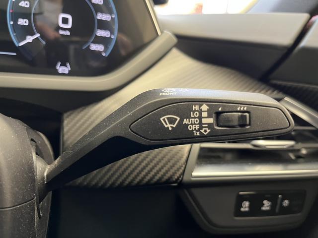 ＲＳ ｅ－トロンＧＴ ベースグレード　カーボンＰＫＧ　テクノロジーＰＫＧ　ＲＳデザインＰＫＧレッド　ＯＰ２１ＡＷ　ダイナミックＰＫＧプラス　赤キャリパー　シートエアコン　ファインナッパレザー　Ｂａｎｇ＆Ｏｌｕｆｓｅｎ　マトリクス　認中車（48枚目）