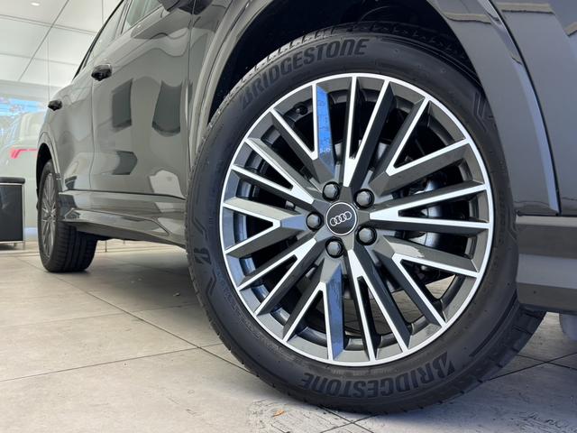 Q3 35TFSI Sライン 元デモカー コンビニエンス&アシスタンスPKG プラスPKG TVチューナー ブラックスタイリングPKG スマートフォンインターフェース レザー&シートヒーター OP19AW ACC 認定中古車(10枚目)