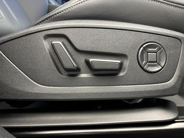 Q3 35TFSI Sライン 元デモカー コンビニエンス&アシスタンスPKG プラスPKG TVチューナー ブラックスタイリングPKG スマートフォンインターフェース レザー&シートヒーター OP19AW ACC 認定中古車(28枚目)