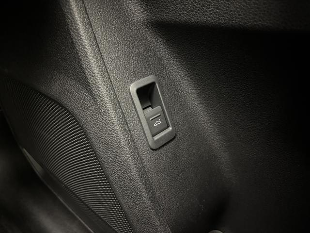 Q3 35TFSI Sライン 元デモカー コンビニエンス&アシスタンスPKG プラスPKG TVチューナー ブラックスタイリングPKG スマートフォンインターフェース レザー&シートヒーター OP19AW ACC 認定中古車(53枚目)