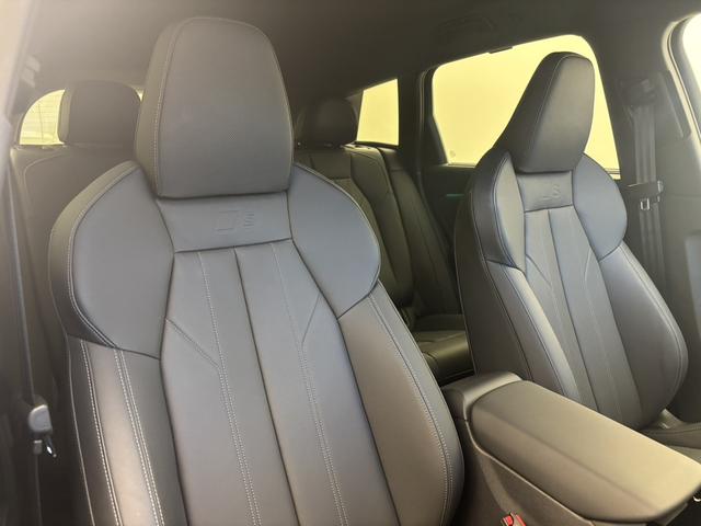 Ｑ６ ｅ－トロン クワトロ　アドバンスド　Ｓラインパッケージ　テクノロジーＰＫＧ　ＳｌｉｎｅＰＫＧ　ファンクションＰＫＧ　ＯＰ２０ＡＷ　Ｂａｎｇ＆Ｏｌｕｆｓｅｎ　レザー＆シートヒーター　ＭＭＩ　ｅｘｐｅｒｉｅｎｃｅ　ｐｒｏ　Ｗエアコン　パワーシート　認定中古車（23枚目）