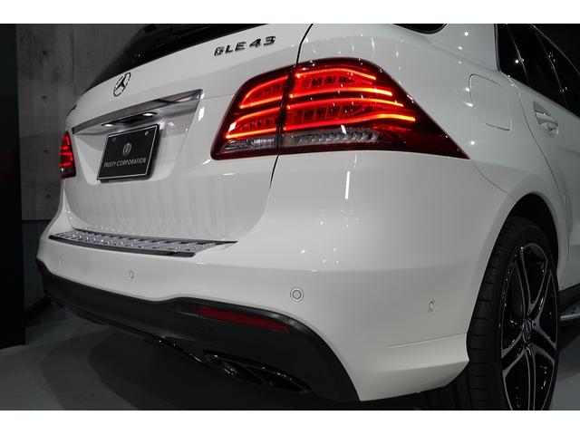 GLE43 4マチック 当店ユーザー様買取り パノラミックスライディングルーフ AMG21インチホイール ハーマンカードン ナイトパッケージ シートヒーター ドラレコ レーダー探知機 CD DVD エアサスペンション(30枚目)