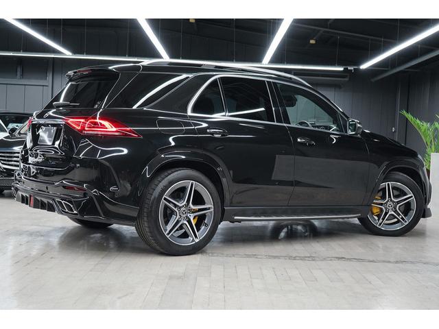 ＧＬＥ ＧＬＥ４００ｄ　４マチックスポーツ　当社管理ユーザー様下取り車　ＷＡＬＤエアロ　白黒レザーシート　ＧＬＳ専用２１インチホイール　純正パナメリカーナグリル　イエローキャリパー　ベンチレーター　パノラマルーフ　ＨＯＴ＆ＣＯＯＬホルダー（16枚目）