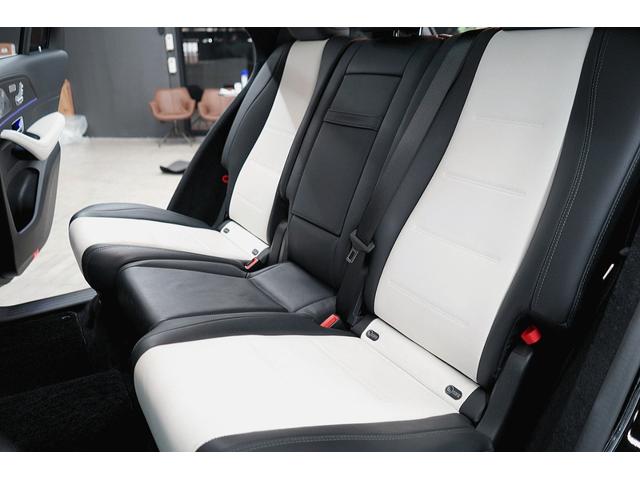 ＧＬＥ ＧＬＥ４００ｄ　４マチックスポーツ　当社管理ユーザー様下取り車　ＷＡＬＤエアロ　白黒レザーシート　ＧＬＳ専用２１インチホイール　純正パナメリカーナグリル　イエローキャリパー　ベンチレーター　パノラマルーフ　ＨＯＴ＆ＣＯＯＬホルダー（33枚目）