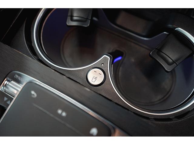 ＧＬＥ ＧＬＥ４００ｄ　４マチックスポーツ　当社管理ユーザー様下取り車　ＷＡＬＤエアロ　白黒レザーシート　ＧＬＳ専用２１インチホイール　純正パナメリカーナグリル　イエローキャリパー　ベンチレーター　パノラマルーフ　ＨＯＴ＆ＣＯＯＬホルダー（49枚目）