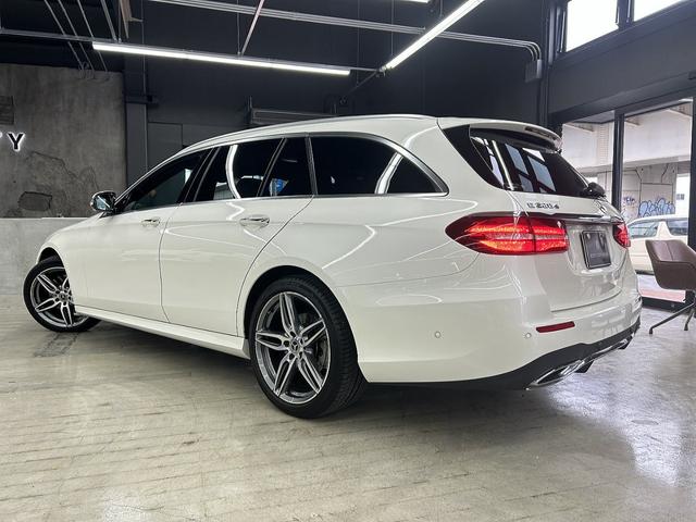 Eクラスステーションワゴン E220d ステーションワゴンローレウスエディション 1オーナー ブラウンレザー パノラマルーフ エクスクルーシブPKG 新品パナメリカーナグリル ブルメスターサウンド エアバランスPKG AMG19インチAW シートヒーター パワートランク(12枚目)