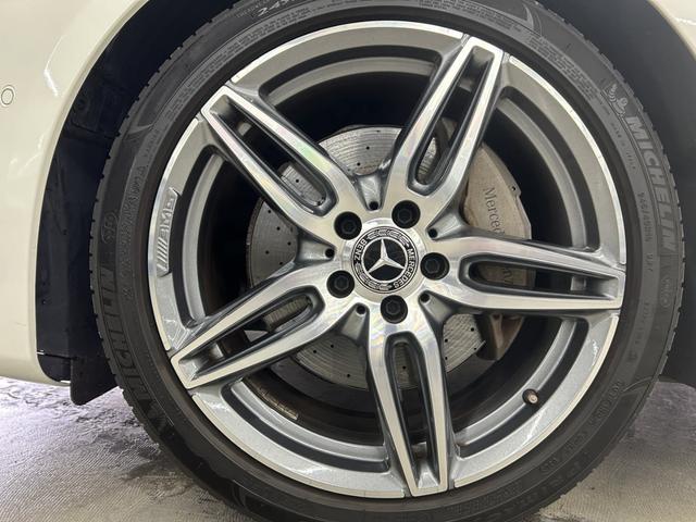 Eクラスステーションワゴン E220d ステーションワゴンローレウスエディション 1オーナー ブラウンレザー パノラマルーフ エクスクルーシブPKG 新品パナメリカーナグリル ブルメスターサウンド エアバランスPKG AMG19インチAW シートヒーター パワートランク(28枚目)