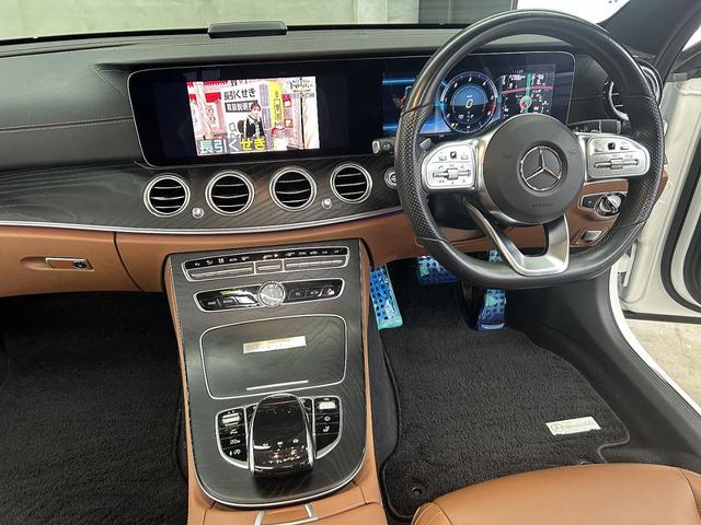 Eクラスステーションワゴン E220d ステーションワゴンローレウスエディション 1オーナー ブラウンレザー パノラマルーフ エクスクルーシブPKG 新品パナメリカーナグリル ブルメスターサウンド エアバランスPKG AMG19インチAW シートヒーター パワートランク(46枚目)