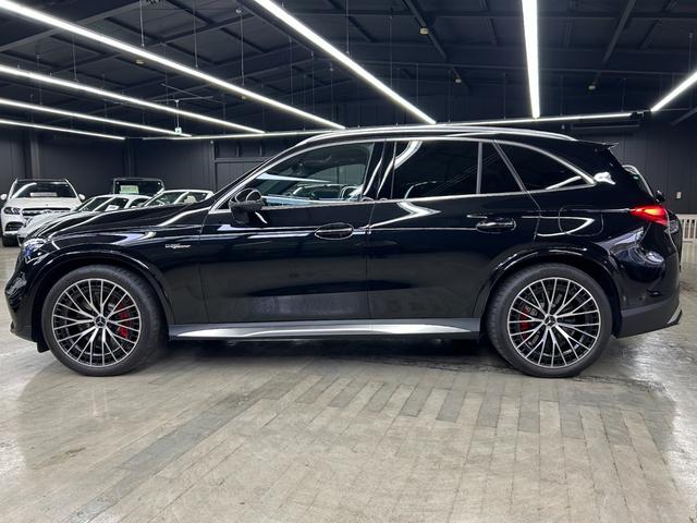 GLC GLC63 S E パフォーマンス 新車保証R9年7月まで 1オーナー パノラマルーフ AMGパフォーマンスステアリング AMGカーボンファイバーインテリア AMG21インチAW MBUX ARナビゲーション ブルメスターサウンド(10枚目)