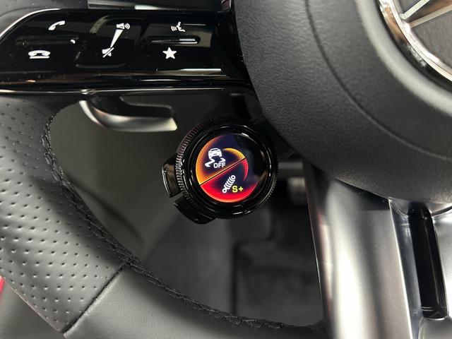 GLC GLC63 S E パフォーマンス 新車保証R9年7月まで 1オーナー パノラマルーフ AMGパフォーマンスステアリング AMGカーボンファイバーインテリア AMG21インチAW MBUX ARナビゲーション ブルメスターサウンド(44枚目)