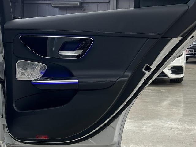 MERCEDES BENZ C-CLASS STATIONWAGON C220D STATIONWAGON AVANTGARDE AMG LINE PACKAGE