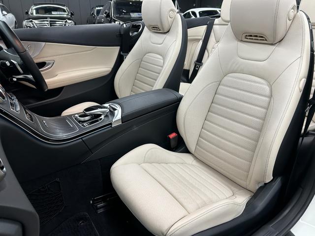 Cクラス C180カブリオレスポーツ ホワイトレザー 青幌 43仕様 S.D.Fマフラー レザーエクスクルーシブPKG レッドキャリパー ディクセル低ダストパッド パナメリカーナグリル トランクスポイラー カーボン調ミラーカバー(2枚目)