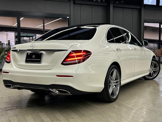 Ｅクラス Ｅ２００　アバンギャルド　スポーツ　レザーエクスクルーシブパッケージ　アンビエントルーバー　３Ｄツイーター　オレンジゴールドキャリパー　クランツ低ダストブレーキパッド　ブルメスターサウンド　シートヒーター　パワートランク（15枚目）