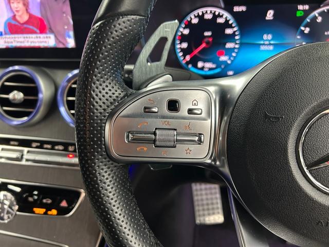 Cクラス C180クーペ スポーツ レザーエクスクルーシブPKG パノラミックスライディングルーフ 後期型 ワンオフマフラー 63仕様ディフューザーカッター キャリパー塗装 パナメリカーナグリル エアバランスパッケージ 純正マフラーあり(32枚目)