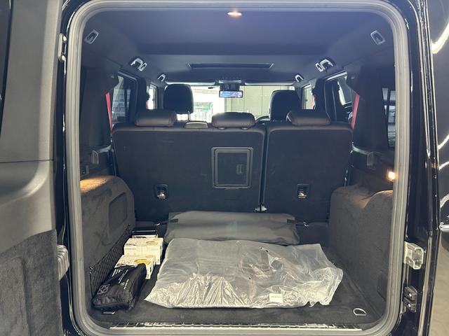 Ｇクラス Ｇ３５０ｄ　ＡＭＧライン　ＡＭＧライン　ラグジュアリーＰＫＧ　アダプティブダンピングシステム　ブラック塗装済みＡＭＧ２０インチＡＷ　ブルメスターサウンド　サンルーフ　デジタルインナーミラー　シートヒーター　パワーシート（23枚目）