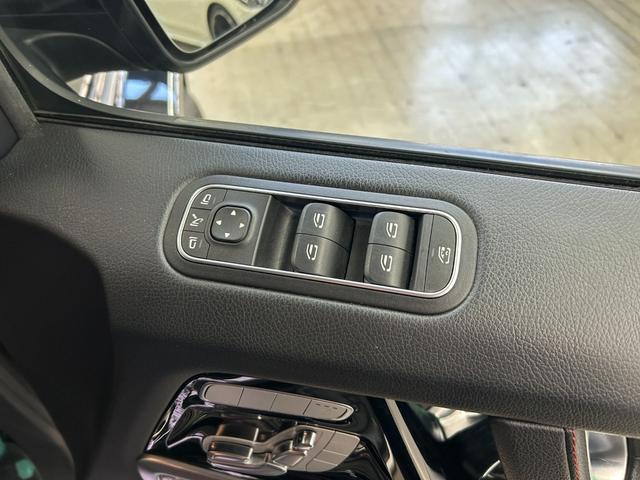 Ｇクラス Ｇ３５０ｄ　ＡＭＧライン　ＡＭＧライン　ラグジュアリーＰＫＧ　アダプティブダンピングシステム　ブラック塗装済みＡＭＧ２０インチＡＷ　ブルメスターサウンド　サンルーフ　デジタルインナーミラー　シートヒーター　パワーシート（33枚目）