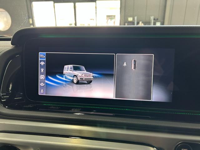 Ｇクラス Ｇ３５０ｄ　ＡＭＧライン　ＡＭＧライン　ラグジュアリーＰＫＧ　アダプティブダンピングシステム　ブラック塗装済みＡＭＧ２０インチＡＷ　ブルメスターサウンド　サンルーフ　デジタルインナーミラー　シートヒーター　パワーシート（49枚目）