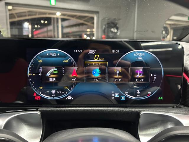 GLB GLB200d 4マチックAMGレザエクスクルシブP 新車保証 AMGライン AMGレザーエクスクルーシブパッケージ 赤×黒レザー パノラミックスライディングルーフ アドバンスドパッケージ GLB45仕様 パナメリカーナグリル 4本出しマフラーカッター(49枚目)