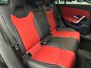 ■後席も黒×赤本革シートで綺麗に保たれております!■後席は倒すことも可能です!■