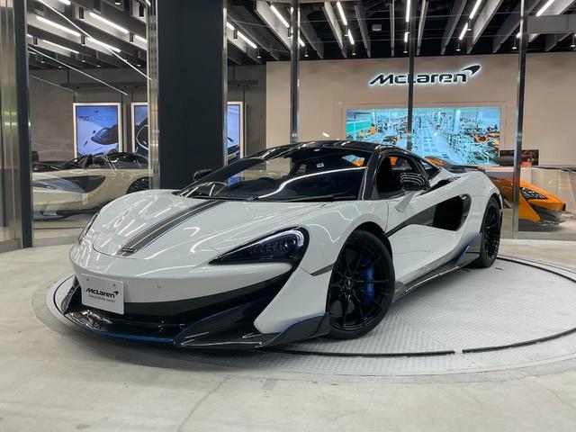 ６００ＬＴ 　６００ＬＴ　右ハンドル　シリカホワイト　スペシャルペイント　認定中古車保証付　カーボンファイバ－エクステリア１＆２　車両リフト　エアーコンディショナ－　１０スポ－クウルトラライトウェイト鍛造ホイ－ル（39枚目）