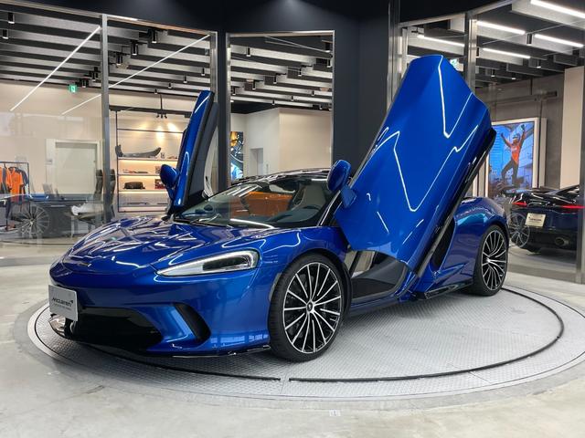 ＧＴ リュクス　プレミアム＆プラクティカリパック　ＭＳＯペイント／スポ－ツエキゾ－スト／１５スポ－ク鍛造ホイ－ル／車両リフト／アダプティブＬＥＤヘッドライト／Ｂ＆Ｗ１２スピーカーオーディオシステム／プライバシ－ガラス／グロスブラックル－フ（5枚目）