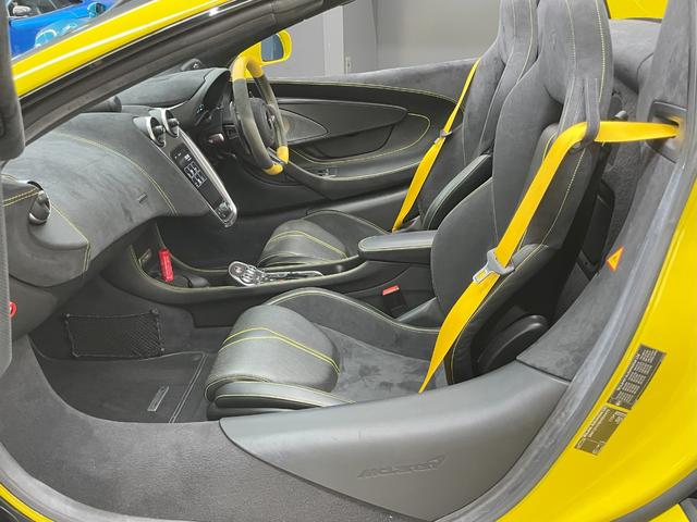 ５７０Ｓスパイダー 　Ｂｙ　ＭｃＬａｒｅｎデザイナ－インテリア／１０スポ－クライトウエイト鍛造ホイ－ル／ダイヤモンドカット／（24枚目）