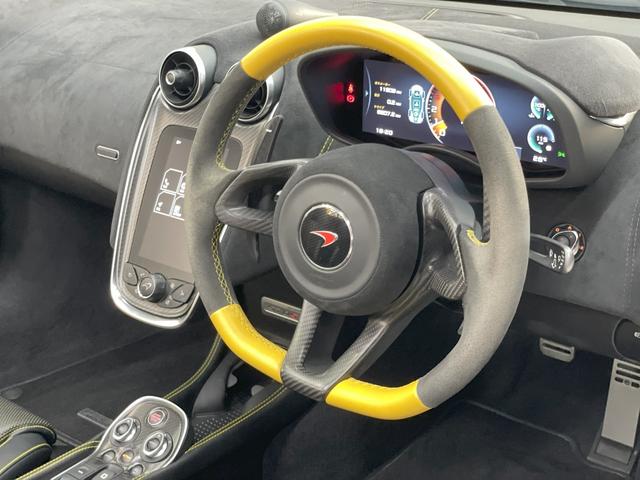 ５７０Ｓスパイダー 　Ｂｙ　ＭｃＬａｒｅｎデザイナ－インテリア／１０スポ－クライトウエイト鍛造ホイ－ル／ダイヤモンドカット／（26枚目）