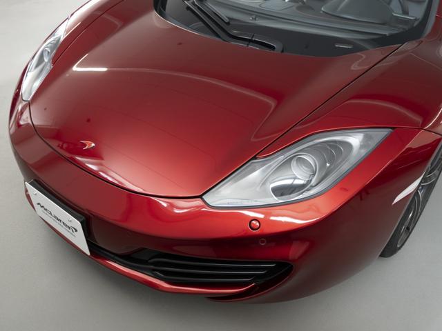 ＭＰ４－１２Ｃスパイダー ベースグレード　ステルスパック／スポ－ツエキゾ－スト／電動メモリ－＆シートヒ－タ－／パーキングセンサ－前後／ライトウエイト鍛造ホイ－ルダイヤモンドカットフィニッシュ／カーボンインテリアアップグレ－ド（15枚目）