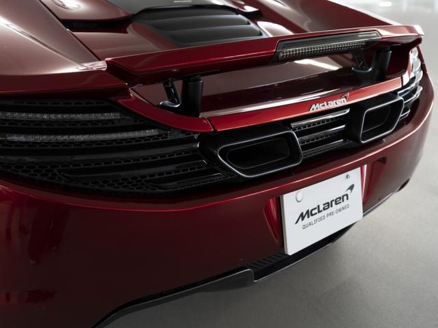 ＭＰ４－１２Ｃスパイダー ベースグレード　ステルスパック／スポ－ツエキゾ－スト／電動メモリ－＆シートヒ－タ－／パーキングセンサ－前後／ライトウエイト鍛造ホイ－ルダイヤモンドカットフィニッシュ／カーボンインテリアアップグレ－ド（16枚目）