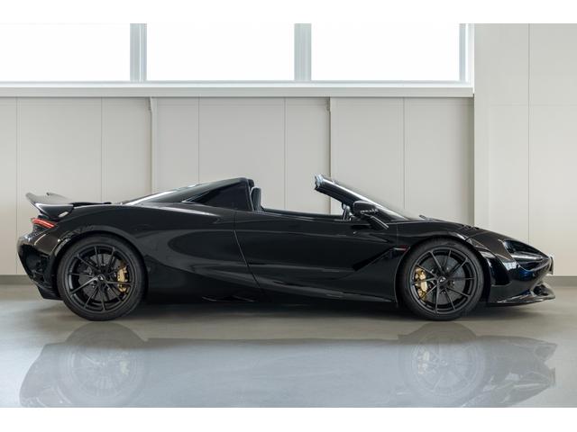 ７５０Ｓスパイダー パフォ－マンスインテリア　スポ－ツエキゾ－スト／１０スポ－クウルトラライト鍛造ホイ－ル「タービン」／ステルスホイ－ルフィニッシュ／電動メモリ－＆シートヒ－タ－／Ｂ＆Ｗ１２スピ－カ－システム／３６０度パ－クビュ－カメラ（14枚目）