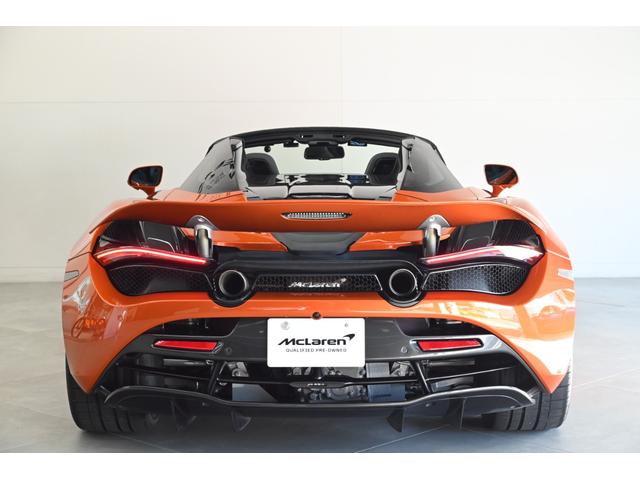 ７２０Ｓスパイダー ラグジュアリ－　エリ－トペイント　スポ－ツエキゾ－スト／カ－ボンファイバ－エクステリアアップグレ－ド３／エレクトリックロミックルーフ／３６０°パークアシスト／車輛リフトシステム／Ｂ＆Ｗ１２スピ－カ－／ブランドロゴ入りフロアマット（12枚目）