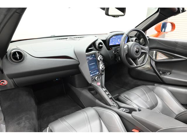 ７２０Ｓスパイダー ラグジュアリ－　エリ－トペイント　スポ－ツエキゾ－スト／カ－ボンファイバ－エクステリアアップグレ－ド３／エレクトリックロミックルーフ／３６０°パークアシスト／車輛リフトシステム／Ｂ＆Ｗ１２スピ－カ－／ブランドロゴ入りフロアマット（25枚目）