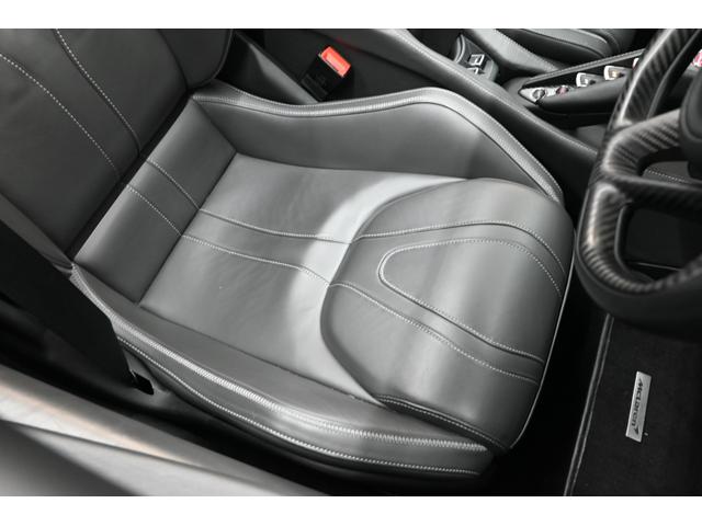 ７２０Ｓスパイダー ラグジュアリ－　エリ－トペイント　スポ－ツエキゾ－スト／カ－ボンファイバ－エクステリアアップグレ－ド３／エレクトリックロミックルーフ／３６０°パークアシスト／車輛リフトシステム／Ｂ＆Ｗ１２スピ－カ－／ブランドロゴ入りフロアマット（32枚目）