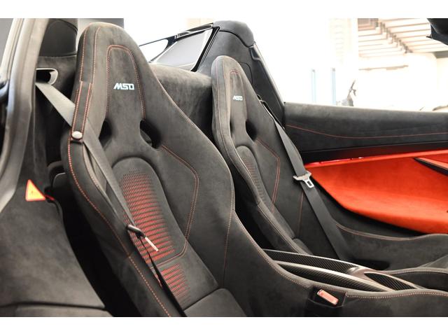 ７６５ＬＴスパイダー 　カーボンファイバーエクステリアアップグレード１＆２／カーボンファイバーブロントフェンダールーバー／ブラック＆バーントオレンジインテリア／レーシングシートツーリングサイズ／Ｂ＆Ｗ１２スピーカー（50枚目）