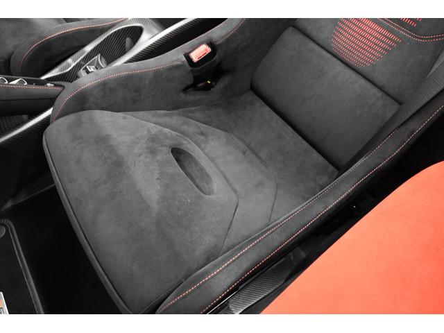 ７６５ＬＴスパイダー 　カーボンファイバーエクステリアアップグレード１＆２／カーボンファイバーブロントフェンダールーバー／ブラック＆バーントオレンジインテリア／レーシングシートツーリングサイズ／Ｂ＆Ｗ１２スピーカー（57枚目）