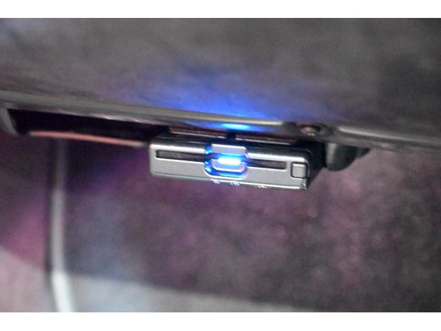 ７６５ＬＴスパイダー 　カーボンファイバーエクステリアアップグレード１＆２／カーボンファイバーブロントフェンダールーバー／ブラック＆バーントオレンジインテリア／レーシングシートツーリングサイズ／Ｂ＆Ｗ１２スピーカー（72枚目）