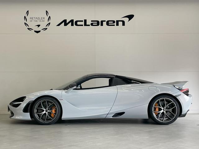 ７２０Ｓスパイダー パフォ－マンス　認定保証２年付き／電動メモリ＆シートヒ－タ－／ソフトクロ－ズドア／１０スポ－クライトウエイト鍛造ホイ－ル／カーボンファイバ－ミラ－／カーボンファイバ－ボンネットダクト／カーボンファイバ－エアダクト（5枚目）