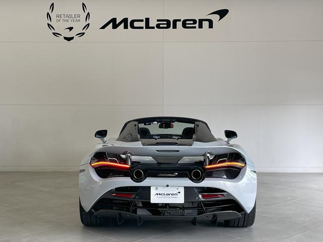 ７２０Ｓスパイダー パフォ－マンス　認定保証２年付き／電動メモリ＆シートヒ－タ－／ソフトクロ－ズドア／１０スポ－クライトウエイト鍛造ホイ－ル／カーボンファイバ－ミラ－／カーボンファイバ－ボンネットダクト／カーボンファイバ－エアダクト（15枚目）