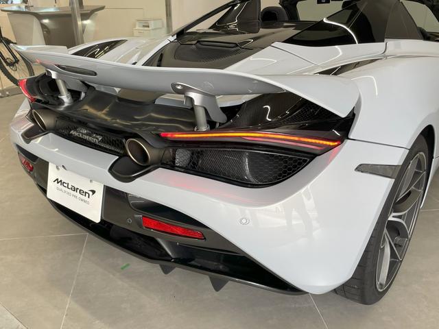 ７２０Ｓスパイダー パフォ－マンス　認定保証２年付き／電動メモリ＆シートヒ－タ－／ソフトクロ－ズドア／１０スポ－クライトウエイト鍛造ホイ－ル／カーボンファイバ－ミラ－／カーボンファイバ－ボンネットダクト／カーボンファイバ－エアダクト（32枚目）