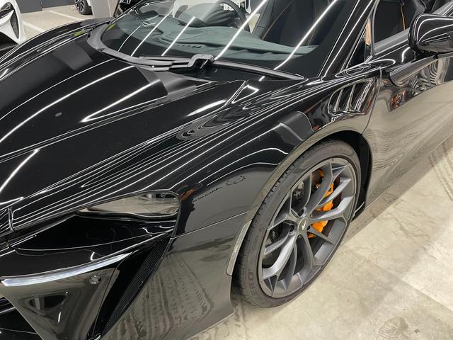 アルトゥーラ パフォ－マンス　パフォーマンストリム／スポ－ツエキゾ－スト／電動メモリーシート＆シートヒーター／ステルスエキゾ－スト＆ホットＶフィニッシャ－／ダークステルスホイ－ルフィニッシュ（21枚目）