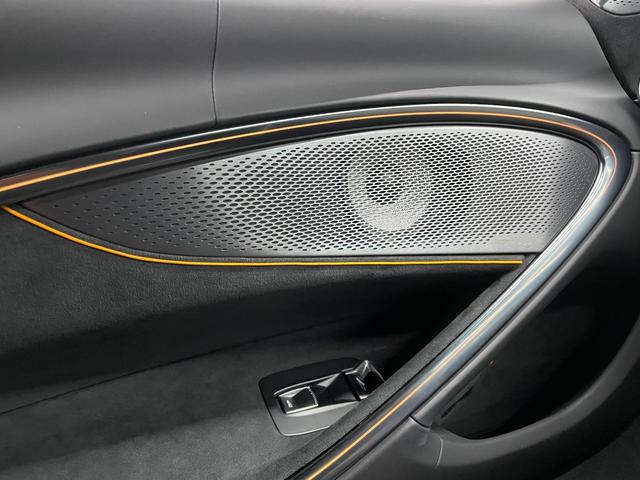 アルトゥーラ パフォ－マンス　パフォーマンストリム／スポ－ツエキゾ－スト／電動メモリーシート＆シートヒーター／ステルスエキゾ－スト＆ホットＶフィニッシャ－／ダークステルスホイ－ルフィニッシュ（29枚目）